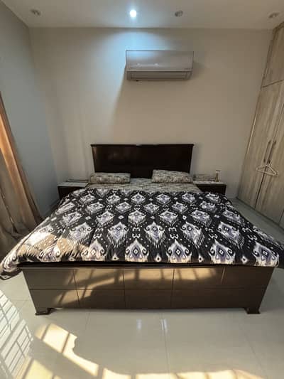 King size double bed