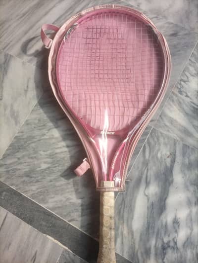 tennis racket