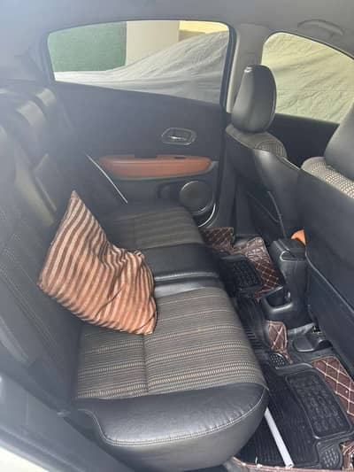 Honda Vezel Hybrid Z 2016 for sale