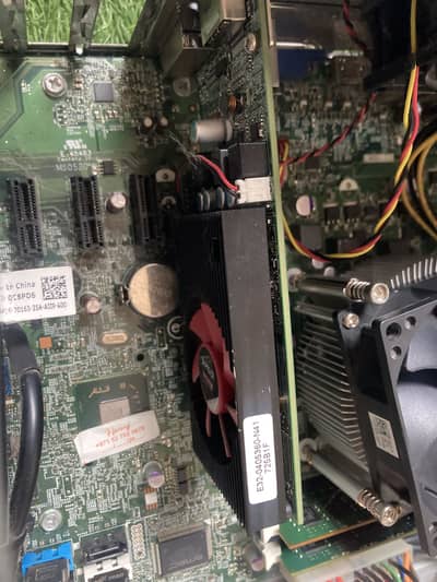 dell optiplex 3010 Amd R5 430 DDR5 2gb