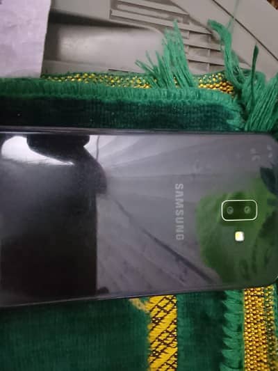 Samsung j6 +