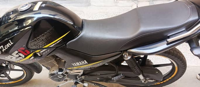 Yamaha ybr