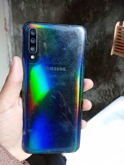 Samsung a70 Phone For sale