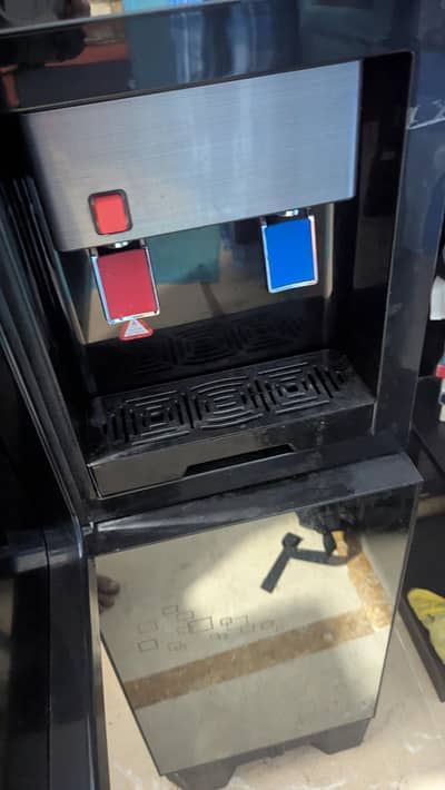 PEL water dispenser  03112760211