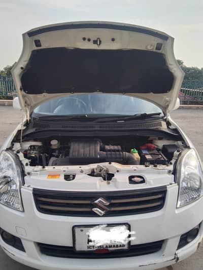 Suzuki swift DLX 17 model