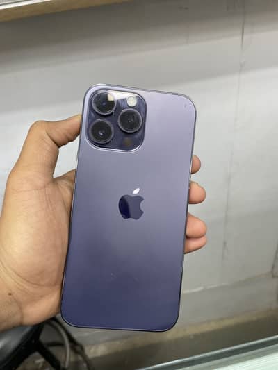 IPHONE 14 pro max j. v