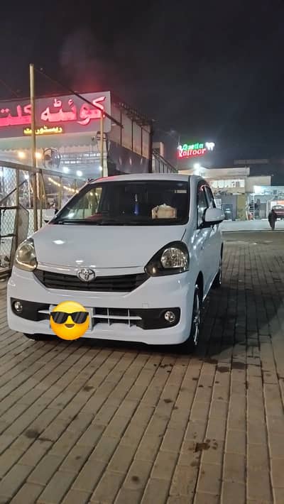 Toyota Pixis Epoch 2012