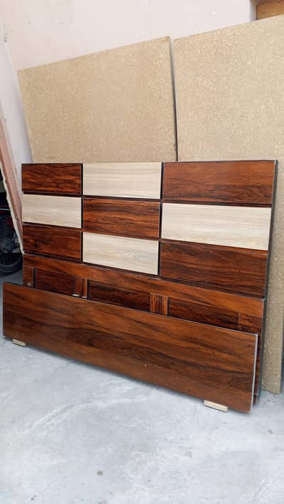 Beautiful Bed With Side Table in Fresh & Good condition