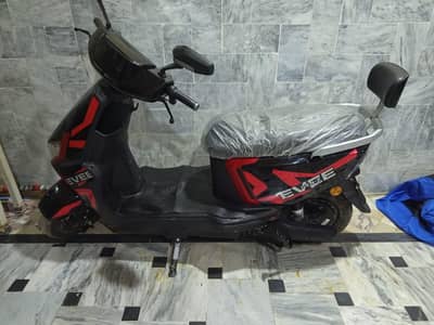 evee electric scooty