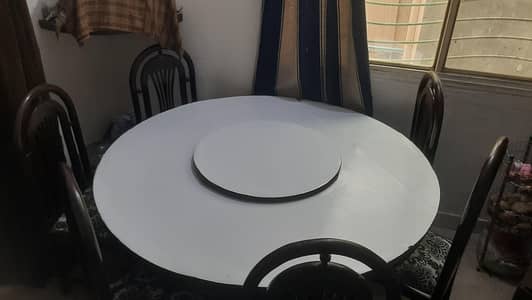 Dining table and 6 chair