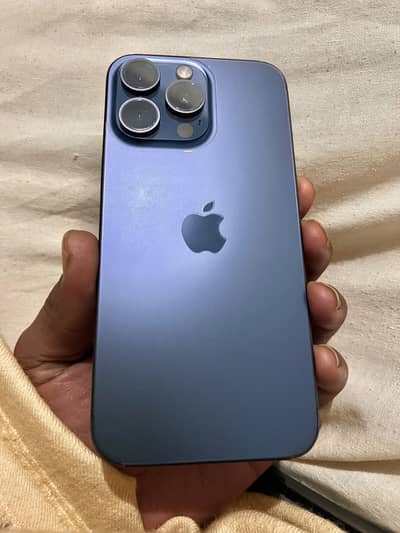 iPhone 15 Pro Max Unlock