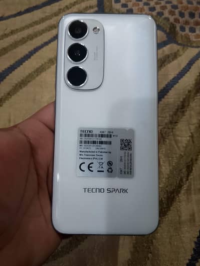 tecno spark 40 pro+