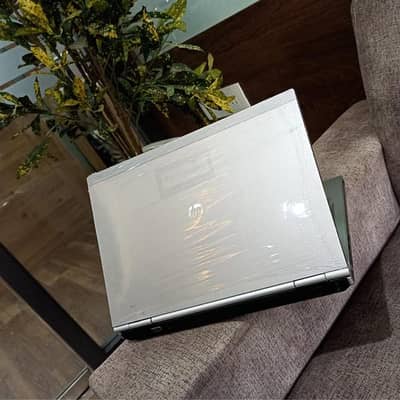 HP Elitebook Core i5 2nd Generation ( Ram 8GB + SSD 128GB ) HD Display