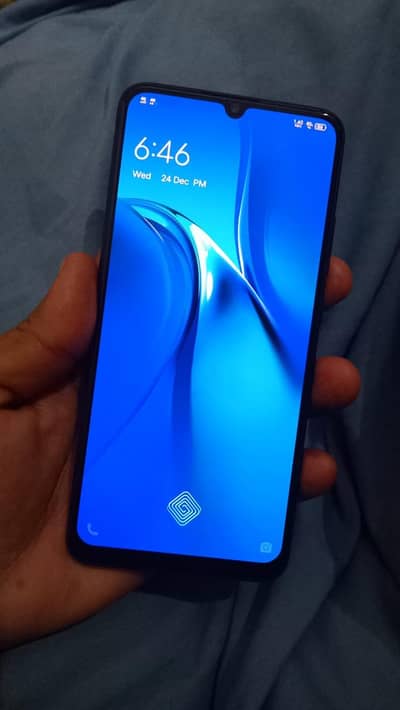 Vivo Y51 Amoled Display 9/10 Read Ad