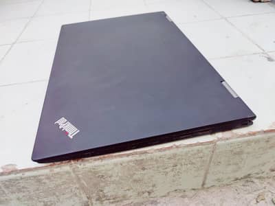 Lenovo X1 yoga i7 7th gen HHD 512 16GB RAM 360 rotation