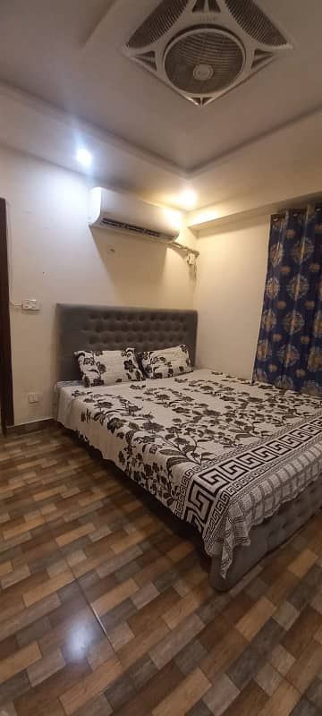 Per day one bedroom available in e-11 Islamabad