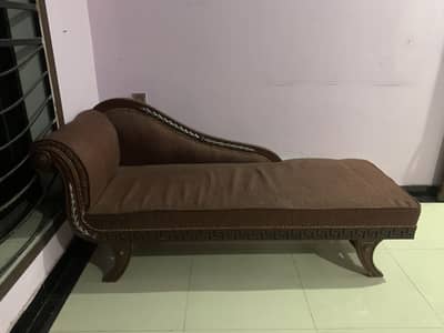 Strong wooden Deewan for sale -good condition 2 deewan and 2 cousins