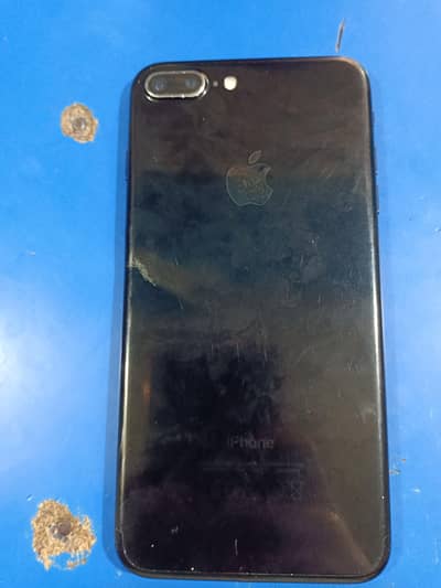 iPhone 7 plus screen change Baki Sara okay hai back thoda damage.