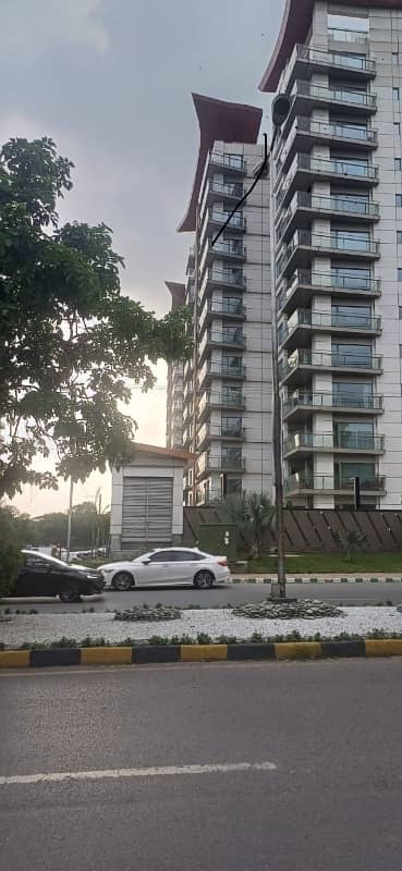 SUKH CHEYN F10 MARKAZ BRAND NEW 3 BED FIRNISHED APARTMENT FOR RENT .