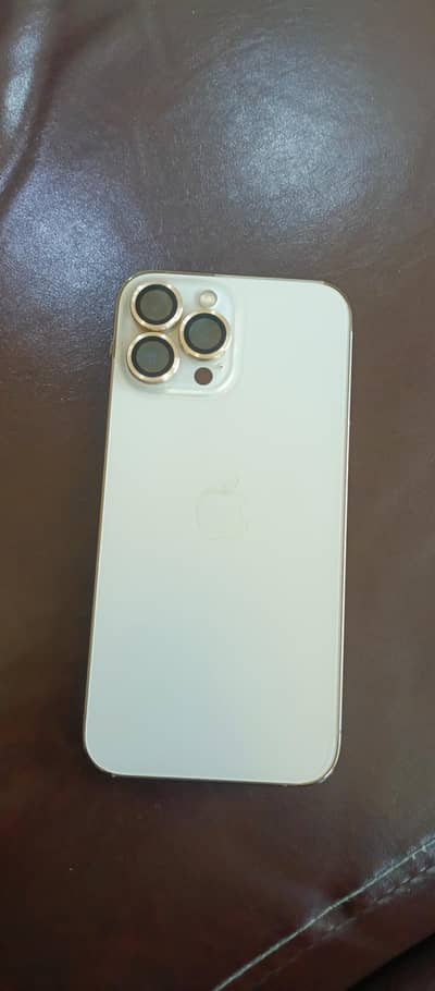 i phone 13 pro max golden color