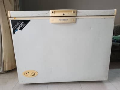 Waves Deep Freezer Model WDF-313