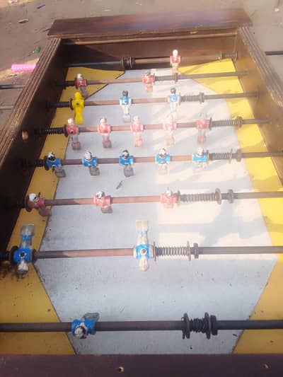 total table pathy ka bana ha