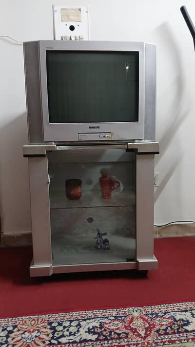 Sony Trinitron Color TV with Trolley – Working Condition