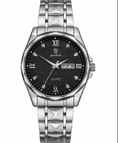 premium watch looking luxry