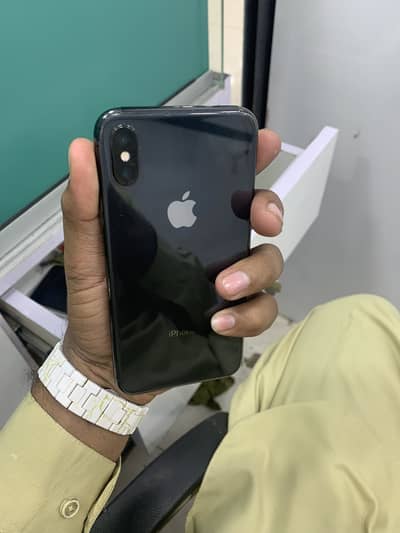  iPhone X – 256GB (PTA Approved)