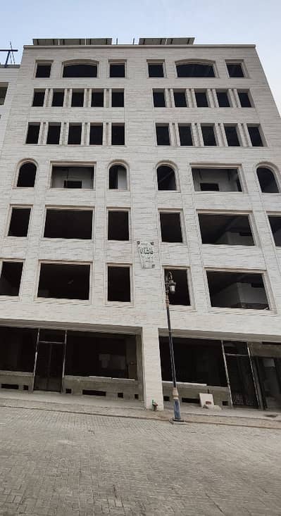 DOUBLE COMMERCIAL BRAND NEW BUILDING FOR ANY BUSINESS, M/F WASHROOMS, VERY HOT LOCATION NEAR CANAL FOR RENT