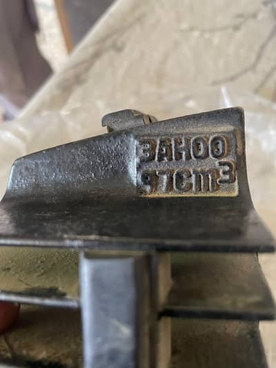 Yamaha yb 100 janwan japani cylinder available  call 03160525151