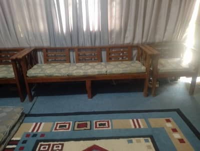 5-Seater Sofa for Sale – Used, Good Condition – PKR 24,000
