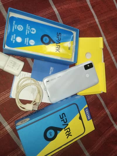 Tecno spark 6go 3.64 full box