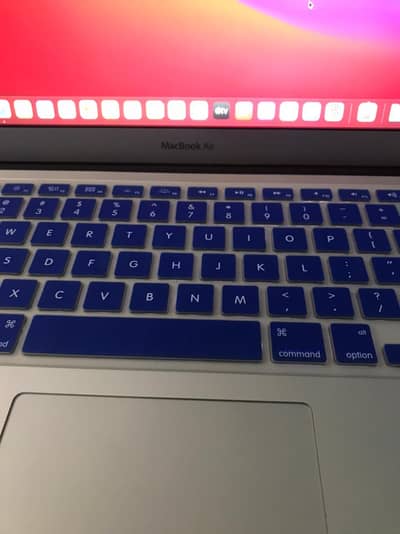 MacBook Air 13-inch 2017