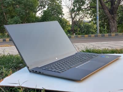 Hp Envy 17 Core i7 13th gen | 4gb RTX 3050 | Touch | New Condition