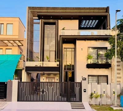 Your Dream Fully Furnished 10 Marla House Is Available In Citi Housing Society