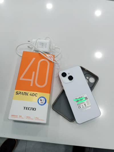Tecno Spark 40C 4+4/128Gb