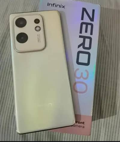 infinix zero 30 8+8 / 256 ha 10/10 only wats app 03027467027