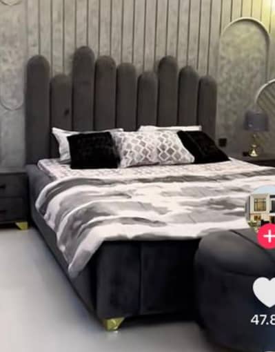 Bed Set/King Size Bed/Wooden Bed Set/Dressing Table/Side Tables