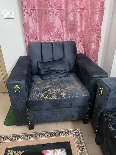 Brand New Sofa Set with table in reasonable price