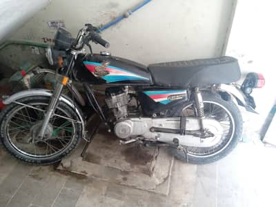 Honda cg125 2005 model hyderabad no for sale