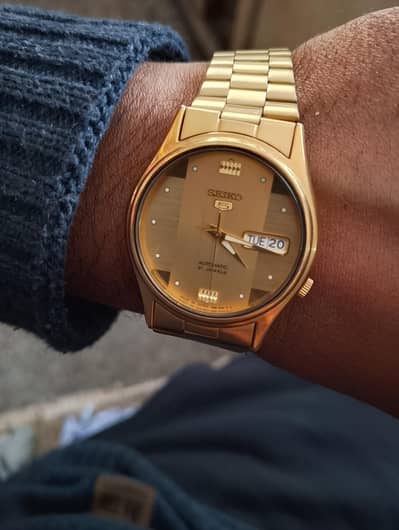 Seiko 5 golden watch
