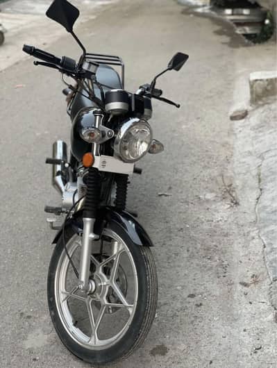 Suzuki GS 150 SE Brand New Condition Low Mileage