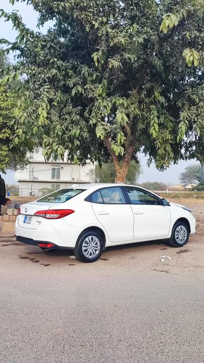 Toyota yaris CVT gli 1.3