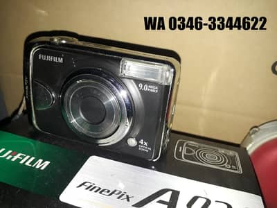 Fuji Digital ZOOM Camera Fine Pix A920 (Original / Genuine)