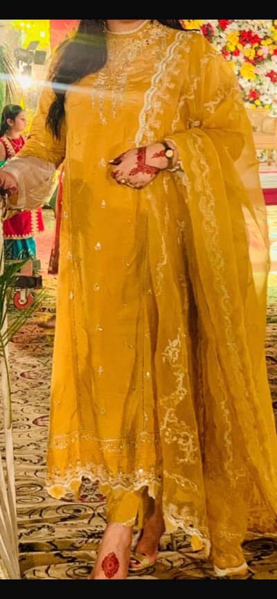 Suffuse ready to wear branded dress