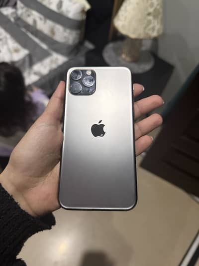 iPhone 11 Pro – Grey – 78% Battery Health 64 GB