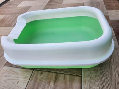 Cat litter box for sale