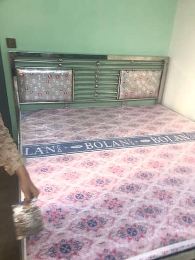 Queen Size Iron Bed with Mattress – Almost New