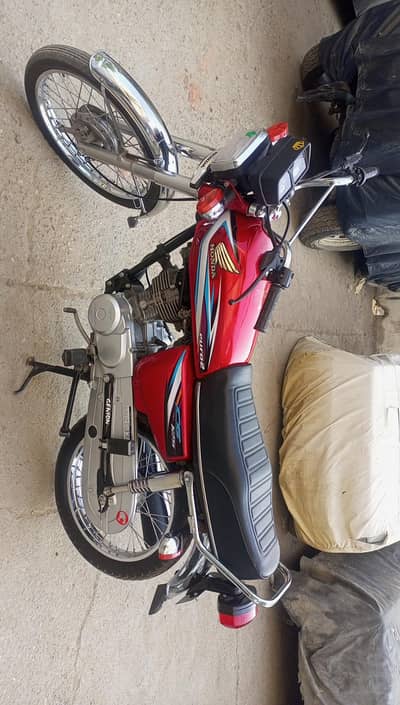 Honda 125 Hyd number 126 Dead final